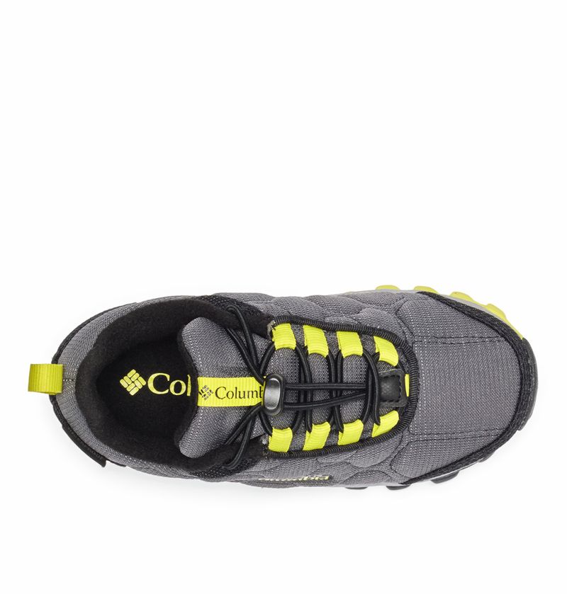 Zapatilla-Para-Niño-Waterproof-Firecamp™-Negro-Columbia