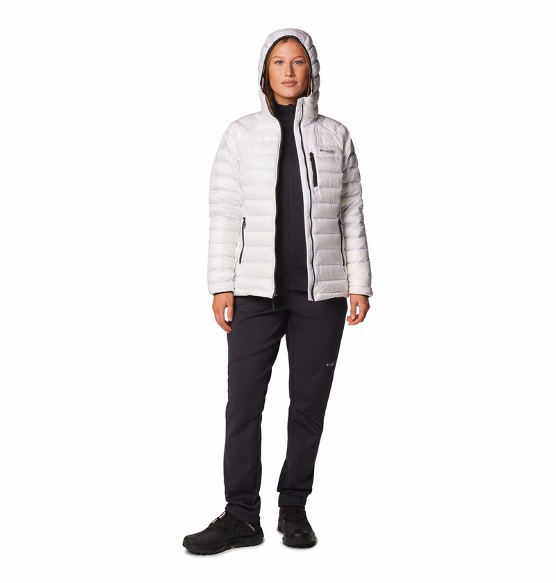 Casaca-Para-Mujer-De-Plumas-Con-Capucha-Arctic-Crest™-Blanca-Columbia