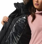 Casaca-Para-Mujer-Sintetica-Con-Capucha-Suttle-Mountain™-III-Negra-Vestuario