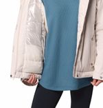 Casaca-Para-Mujer-Sintetica-Con-Capucha-Suttle-Mountain™-III-Beige-Vestuario